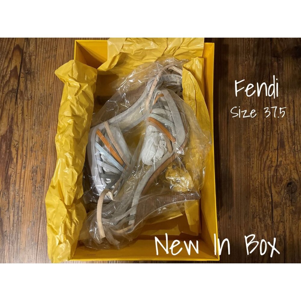 Fendi Platform Suede Sandals Sex and the City Style 37.5 EU - 7.5 US New In Box